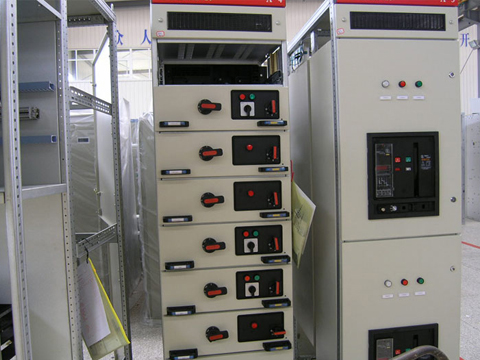 MNS型低壓抽出式成套開關設備